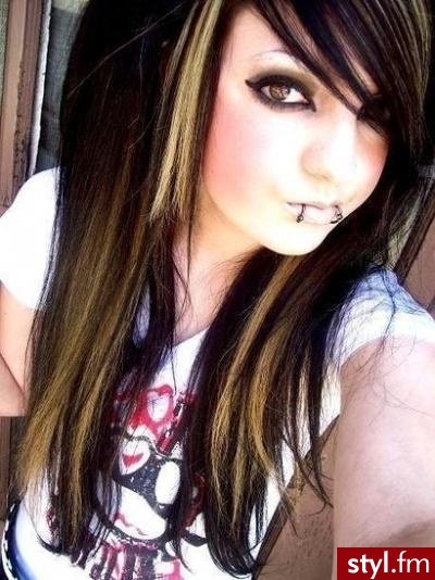 EMO Alternatywne Średnie Fryzury