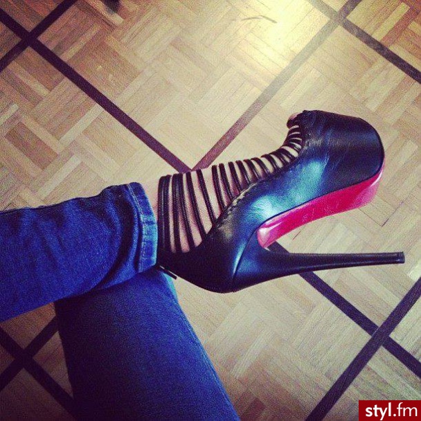 Szpilki Buty Moda