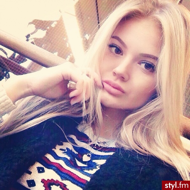 Blond Rozpuszczone Proste Na co dzień Długie Fryzury