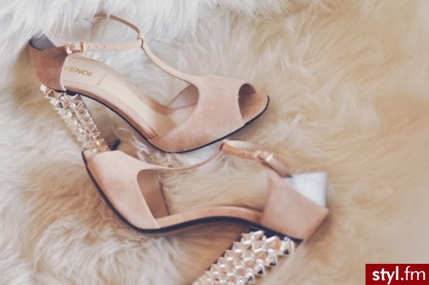 Sandały Buty Moda