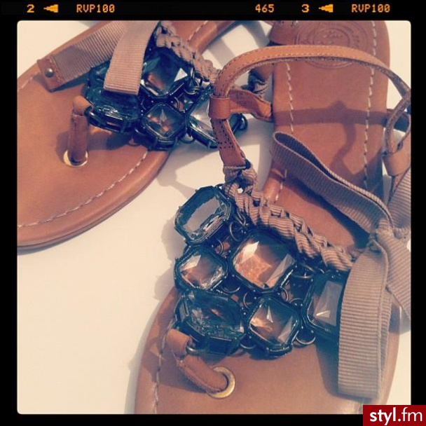 Klapki Buty Moda
