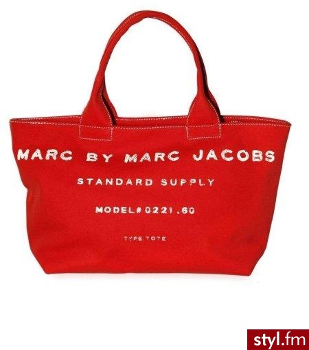 Tobra Marc by Marc Jacobs

Można ją kupić w internetowym sklepie LUISAVIAROMA. Kosztuje 135 dolarów. :) - Pozostałe Torebki Moda