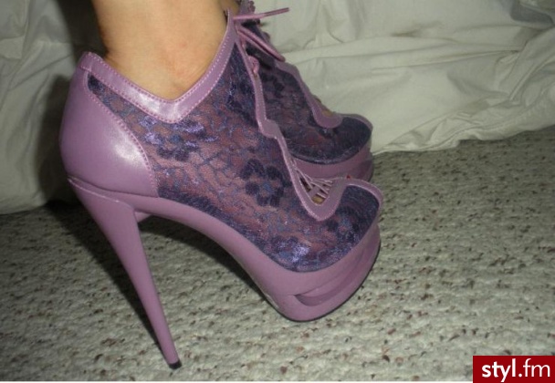 Szpilki Buty Moda