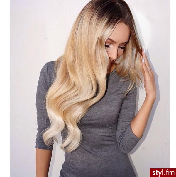 Blond Rozpuszczone Kręcone Na co dzień Długie Fryzury