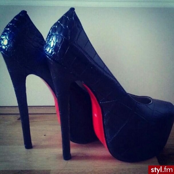 Szpilki Buty Moda