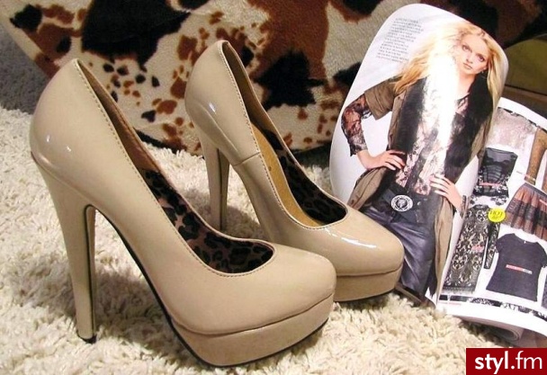 Szpilki Buty Moda
