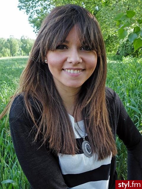Średnie Fryzury