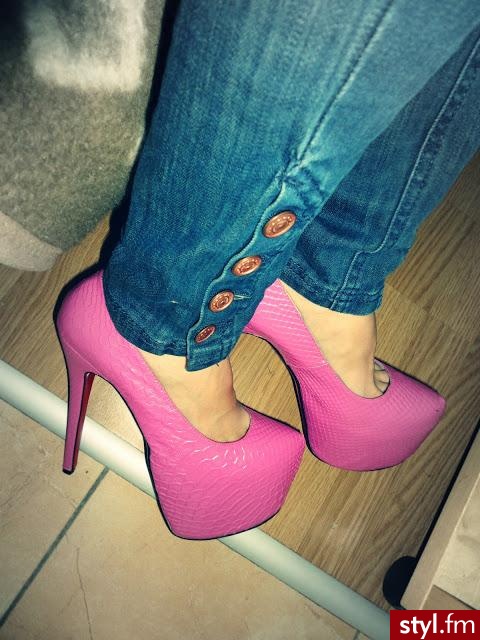 Szpilki Buty Moda