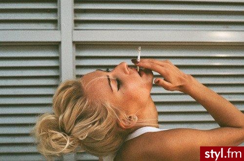 Blond Upięcie Proste Na co dzień Średnie Fryzury