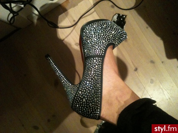 Szpilki Buty Moda