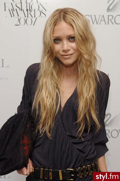 Mary Kate Olsen xD - Długie Fryzury