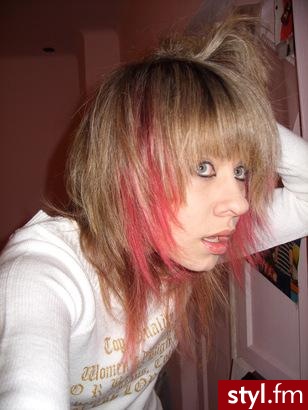 Siemka^^ - EMO Alternatywne Średnie Fryzury