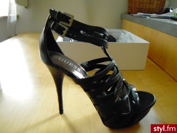 guess - Pozostałe Buty Moda