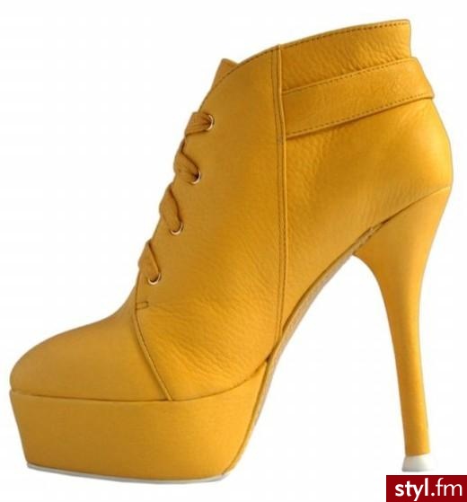 Pozostałe Buty Moda