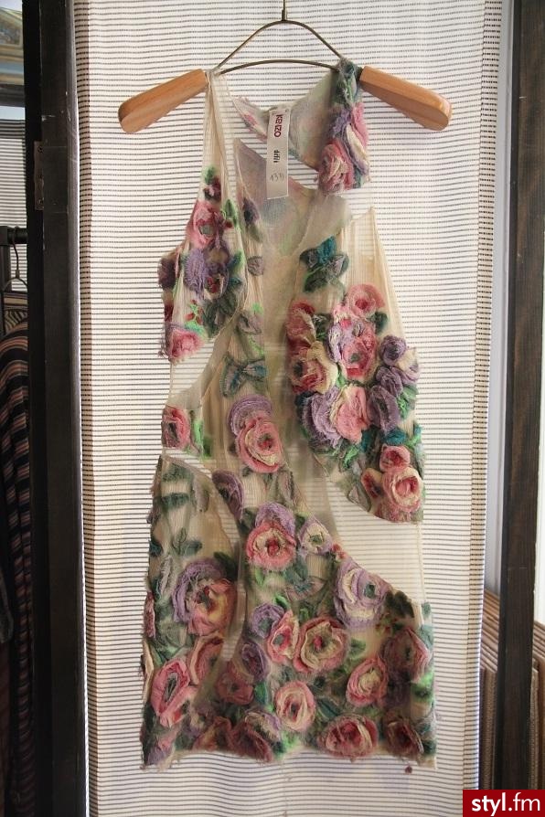 Sukienki Moda