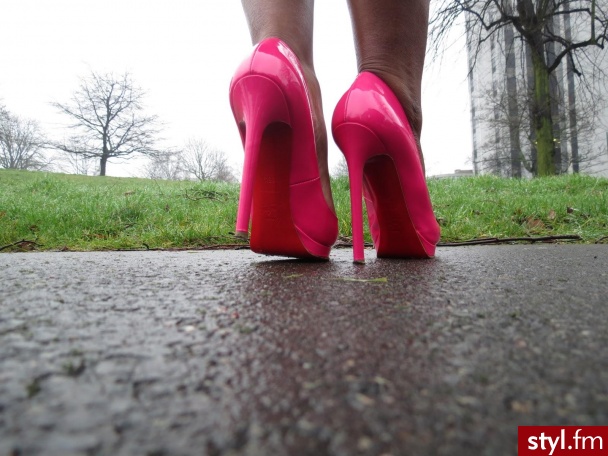 Szpilki Buty Moda
