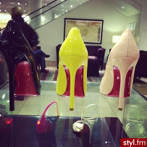 Szpilki Buty Moda