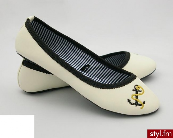 Pozostałe Buty Moda