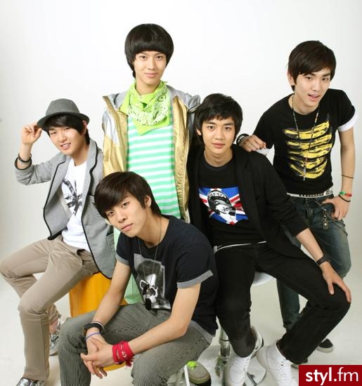 Shinee - Średnie Męskie Fryzury