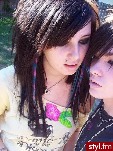 EMO Alternatywne Średnie Fryzury