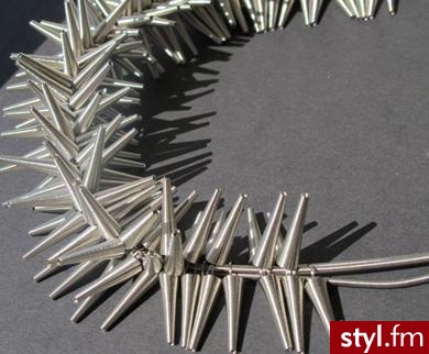 Ventus. Ventus. Ceny: 770 zł (kolia), 375 zł (bransoleta)

Kupisz w Galerii Papillon. - Pozostałe Dodatki Moda