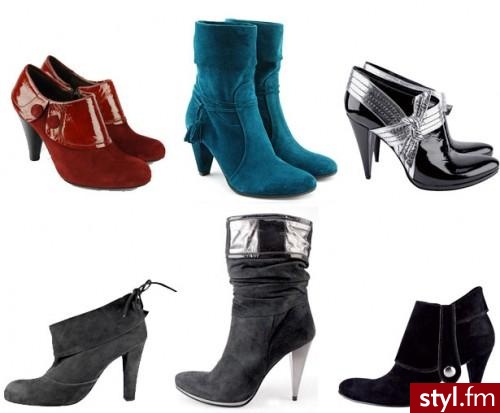 botki :)) - Pozostałe Buty Moda