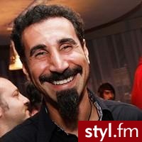 Serj Tankian - wokalista - Średnie Męskie Fryzury