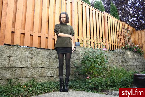Jeżeli zdjęcie znajduje się już w galerii poproszę o link - Moda uliczna Inne Moda