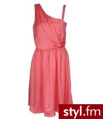 Sukienki Moda