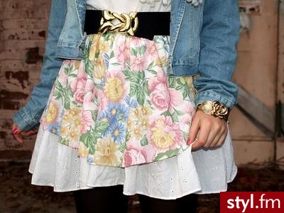 Podoba mi się całość ;) - Pozostałe Ciuchy Moda
