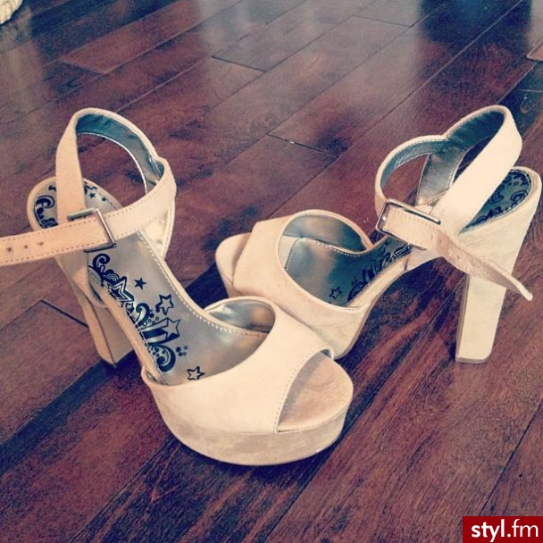 Sandały Buty Moda