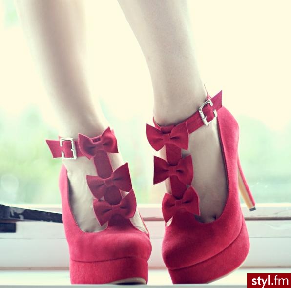 Szpilki Buty Moda