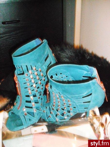 Pozostałe Buty Moda