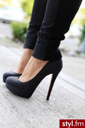 Szpilki Buty Moda