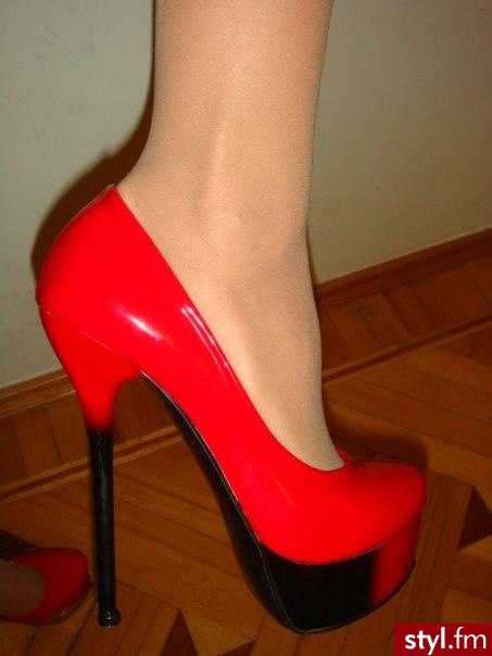 Szpilki Buty Moda