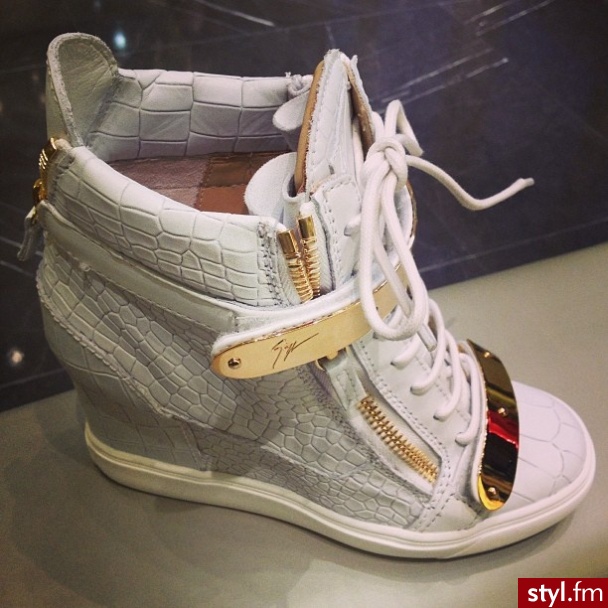 Koturny Buty Moda
