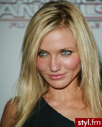 Jeśli jest napisz i podaj link ;) 
Cameron Diaz - Długie Fryzury