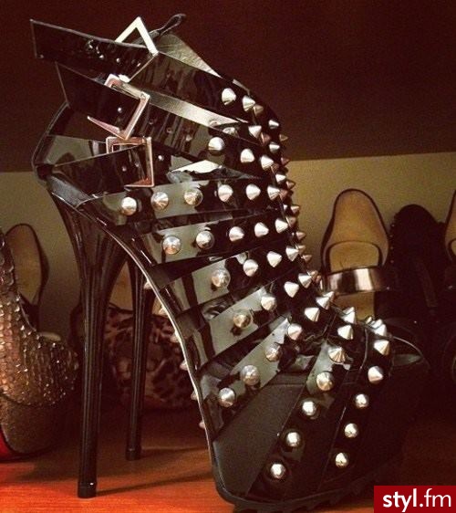 Szpilki Buty Moda