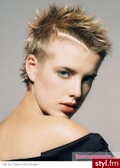 Blond Punk Rock Alternatywne Krótkie Fryzury