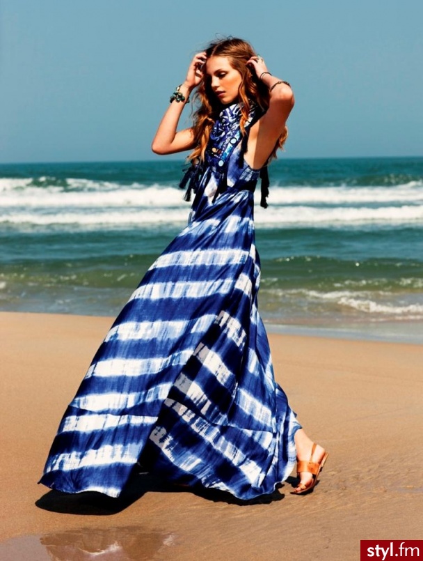 Sukienki Moda