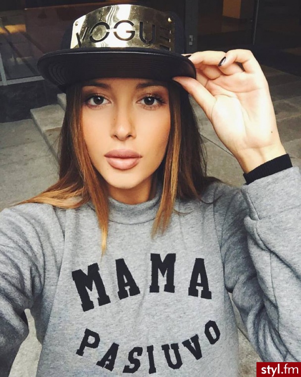 Nakrycia głowy Dodatki Moda