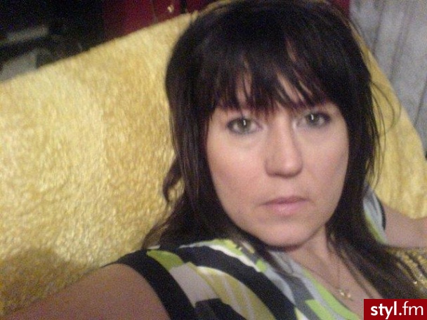 ma byc blond,proste,pasemka czarne,cieniowane - EMO Alternatywne Średnie Fryzury