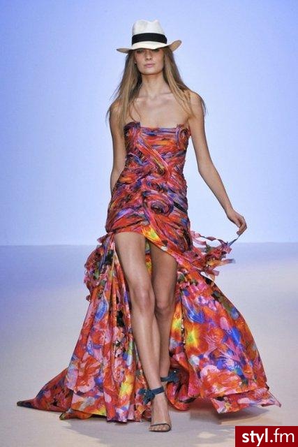 Emanuel Ungaro - kolekcja na wiosnę 2009 - Pozostałe Ciuchy Moda