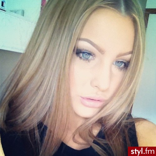 Blond Rozpuszczone Proste Na co dzień Średnie Fryzury