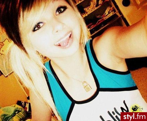 Blond EMO Alternatywne Średnie Fryzury