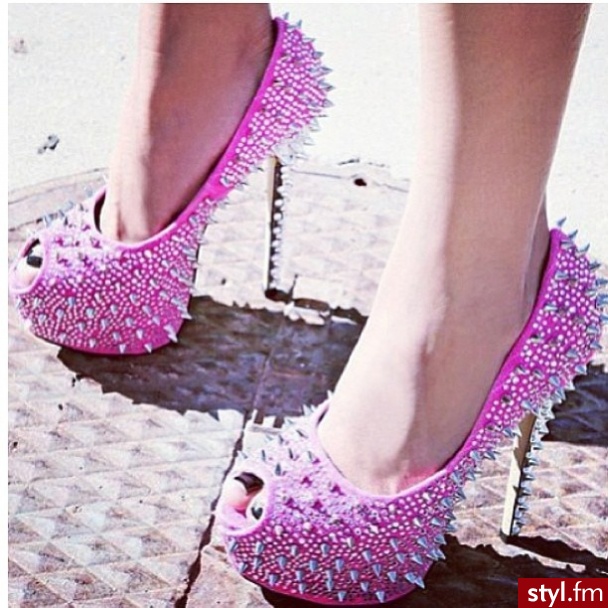 Szpilki Buty Moda