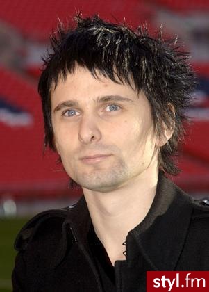 Matthew Bellamy - Średnie Męskie Fryzury