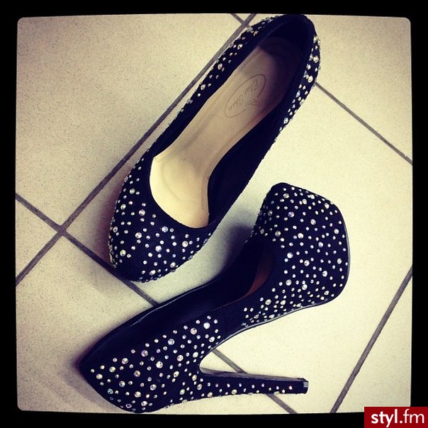 Szpilki Buty Moda