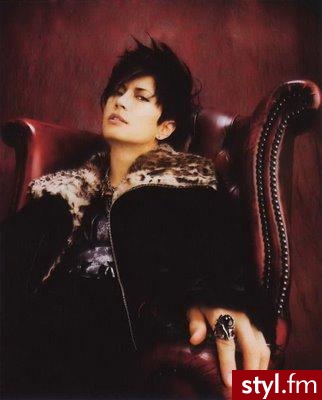 Gackt. Sam smeex O_O - Średnie Męskie Fryzury