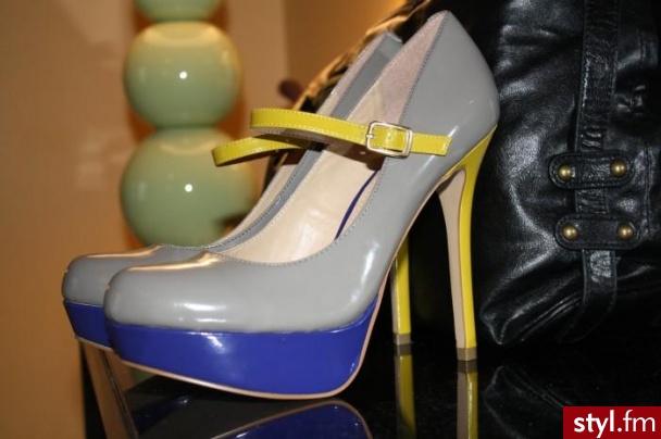 Szpilki Buty Moda